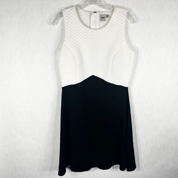 ASOS Size 8 Dress Mini Black White Color Block Sleeveless A Line Back Zip 1208 - Picture 3 of 10